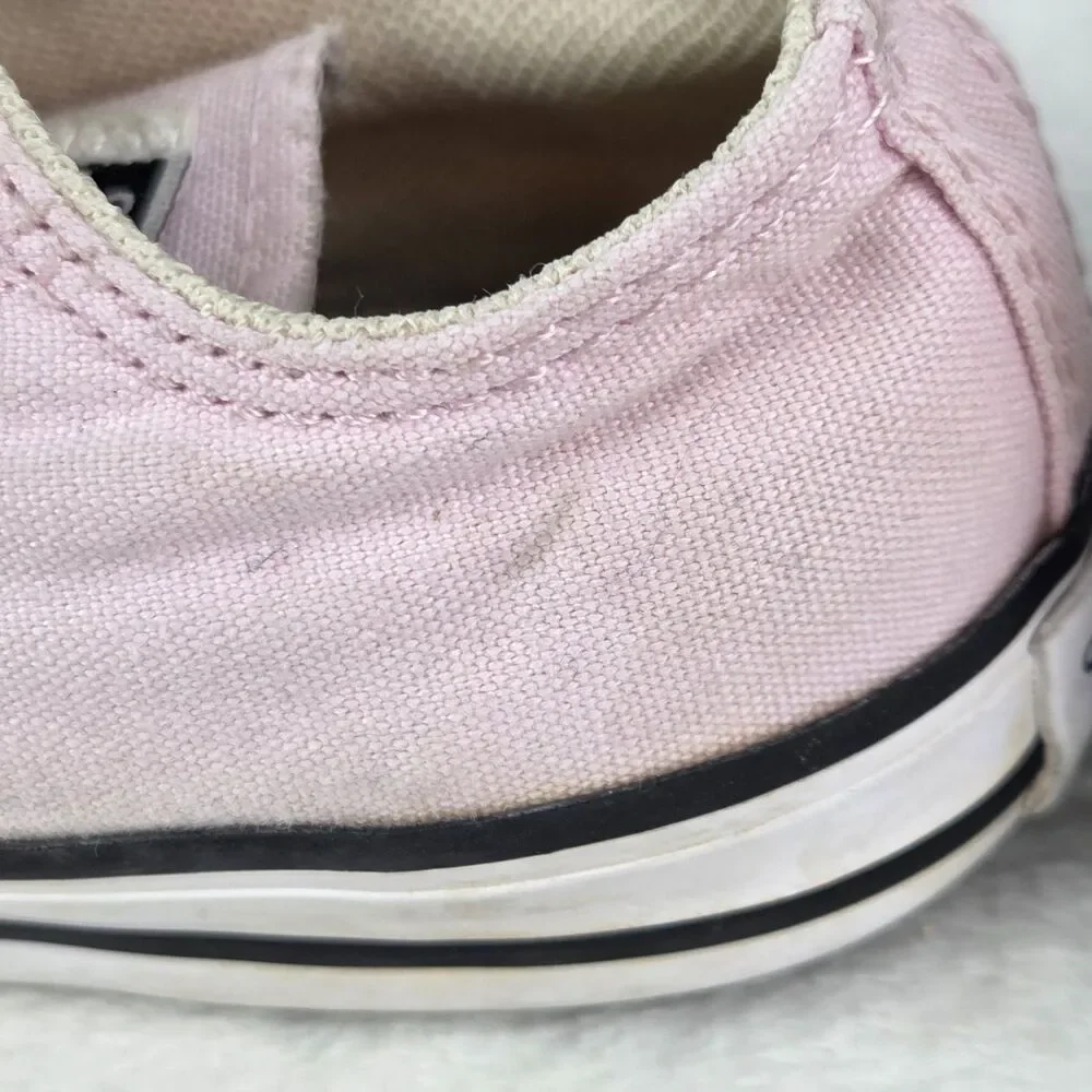 Converse Chuck Taylor All Star Pink Infant Sneakers Size 9 Classic Low Top‎
